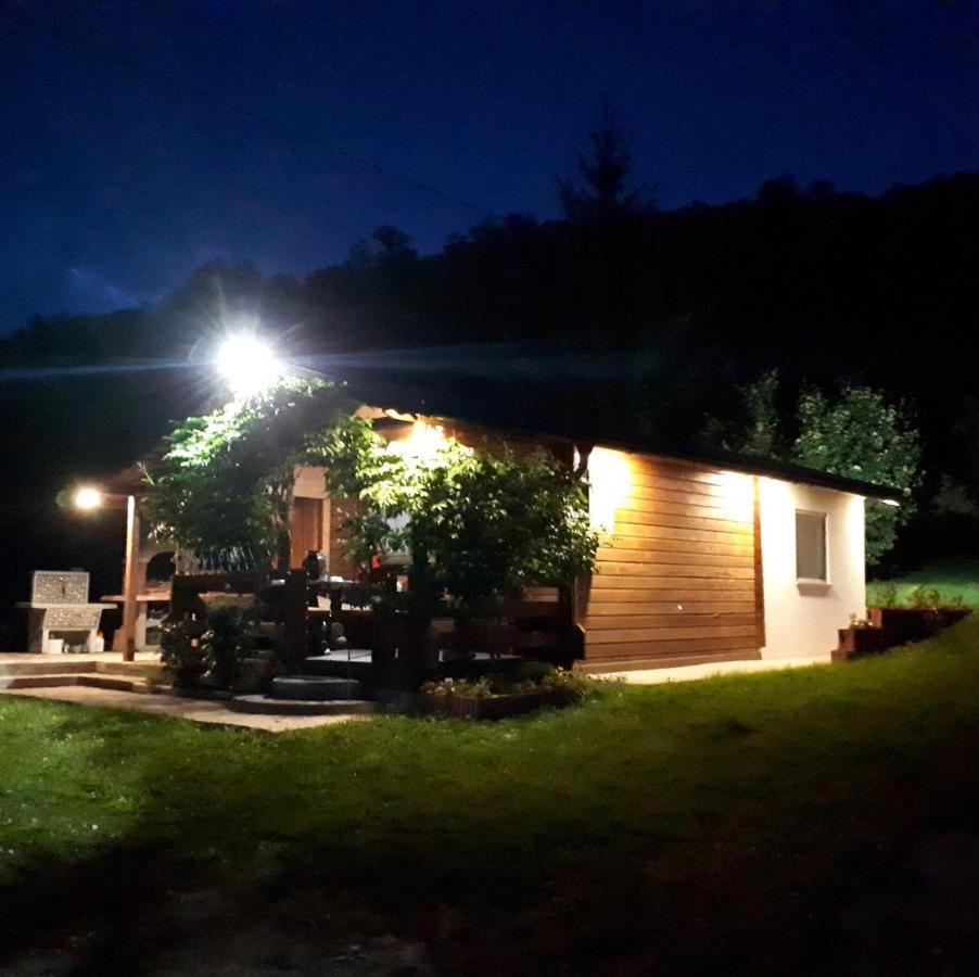 Studio Apartman Firdaus-Bihac, Dobrenica Bb Exterior photo